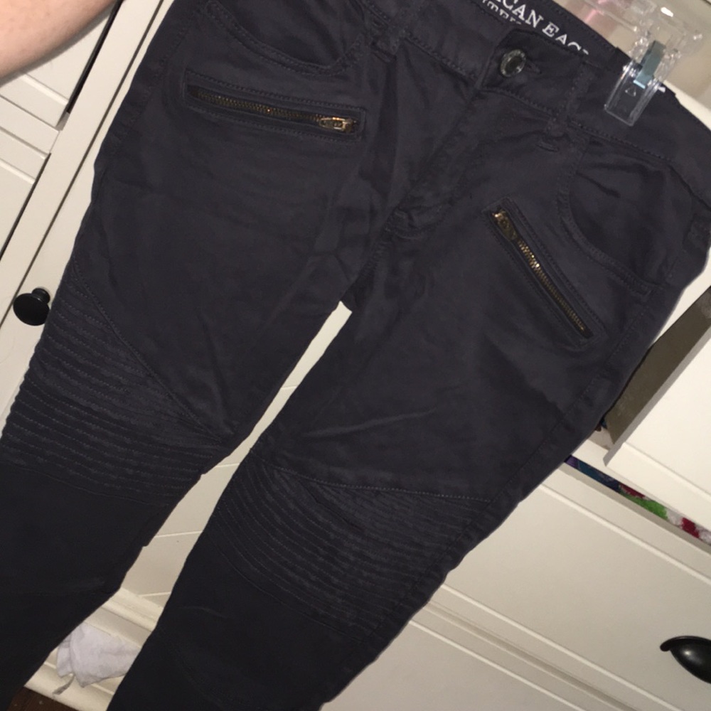 American Eagle Low Rise Super Stretch Jegging